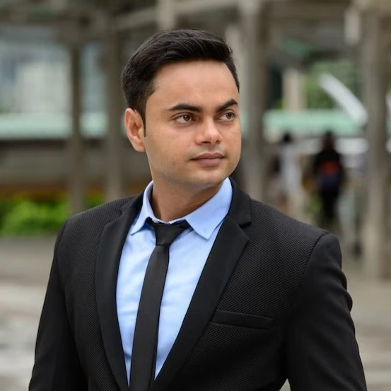 Dr. Amit Deshpande